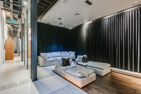 811 Congress Avenue Austin TX 78701