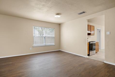 2104 Deer Creek Trail Round Rock TX 78665