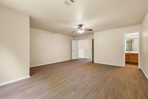 2104 Deer Creek Trail Round Rock TX 78665