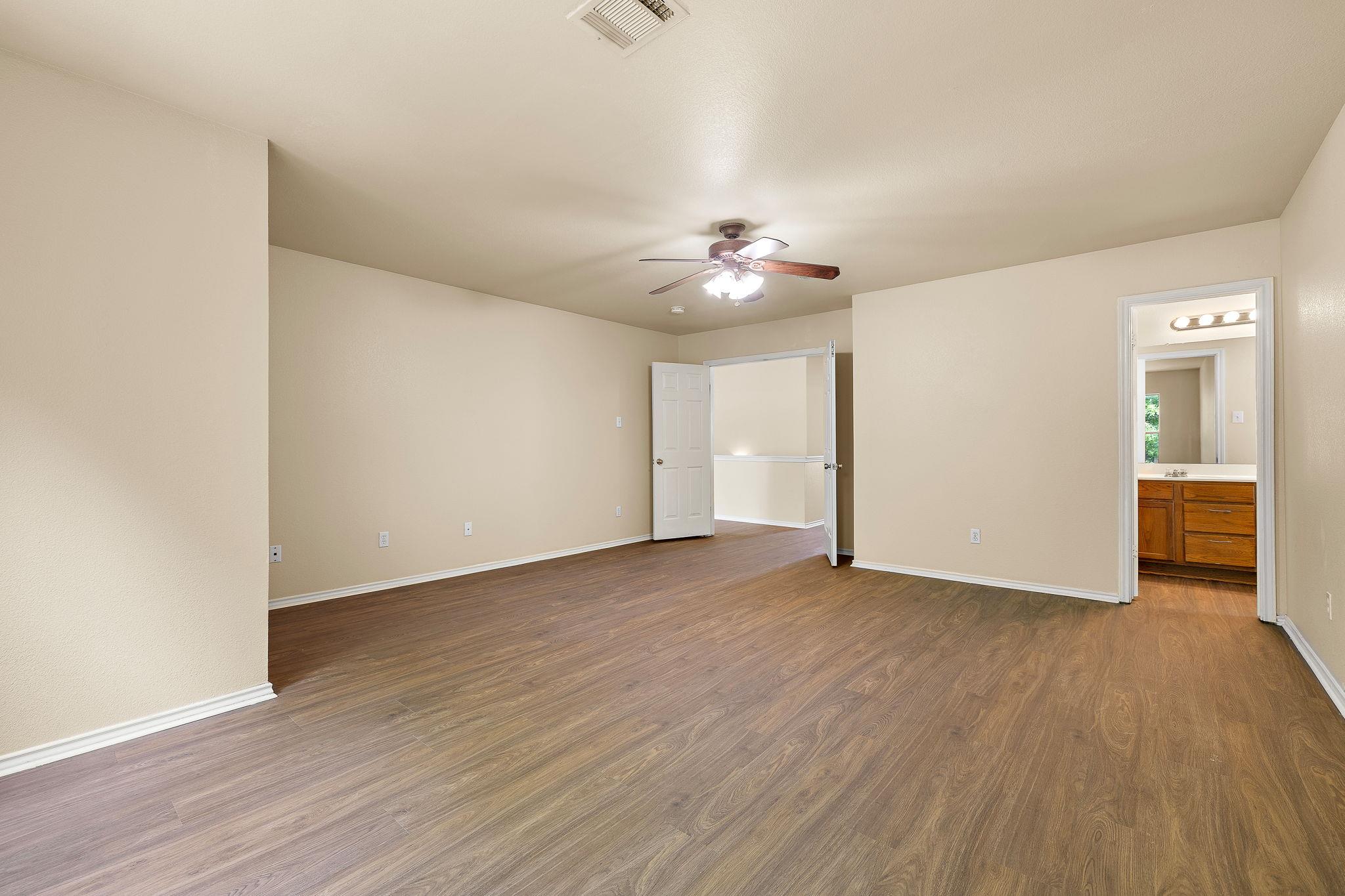 2104 Deer Creek Trail Round Rock TX 78665