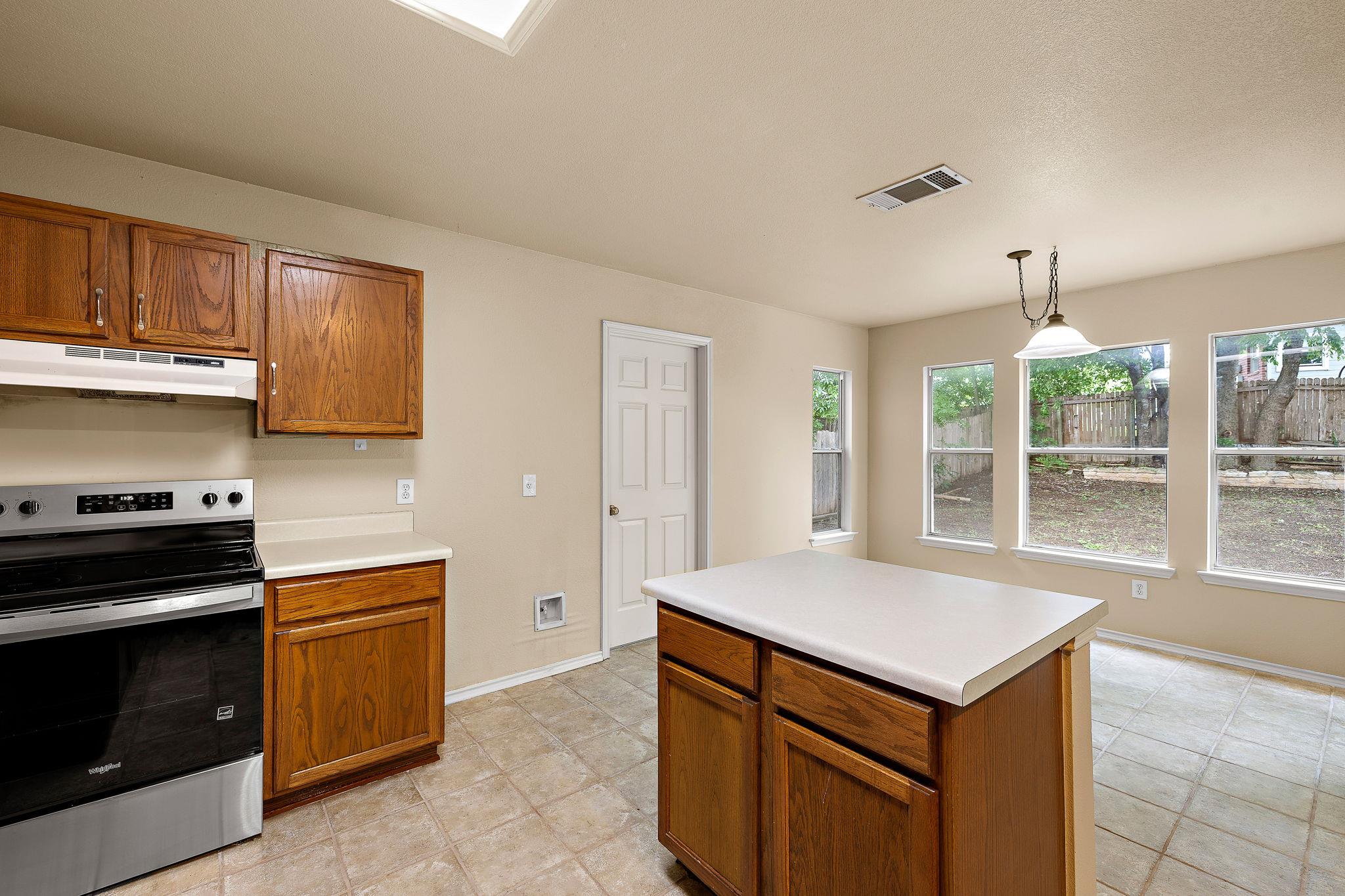 2104 Deer Creek Trail Round Rock TX 78665