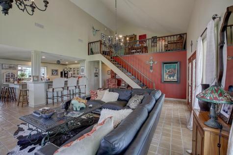 4214 Old College Road La Grange TX 78945