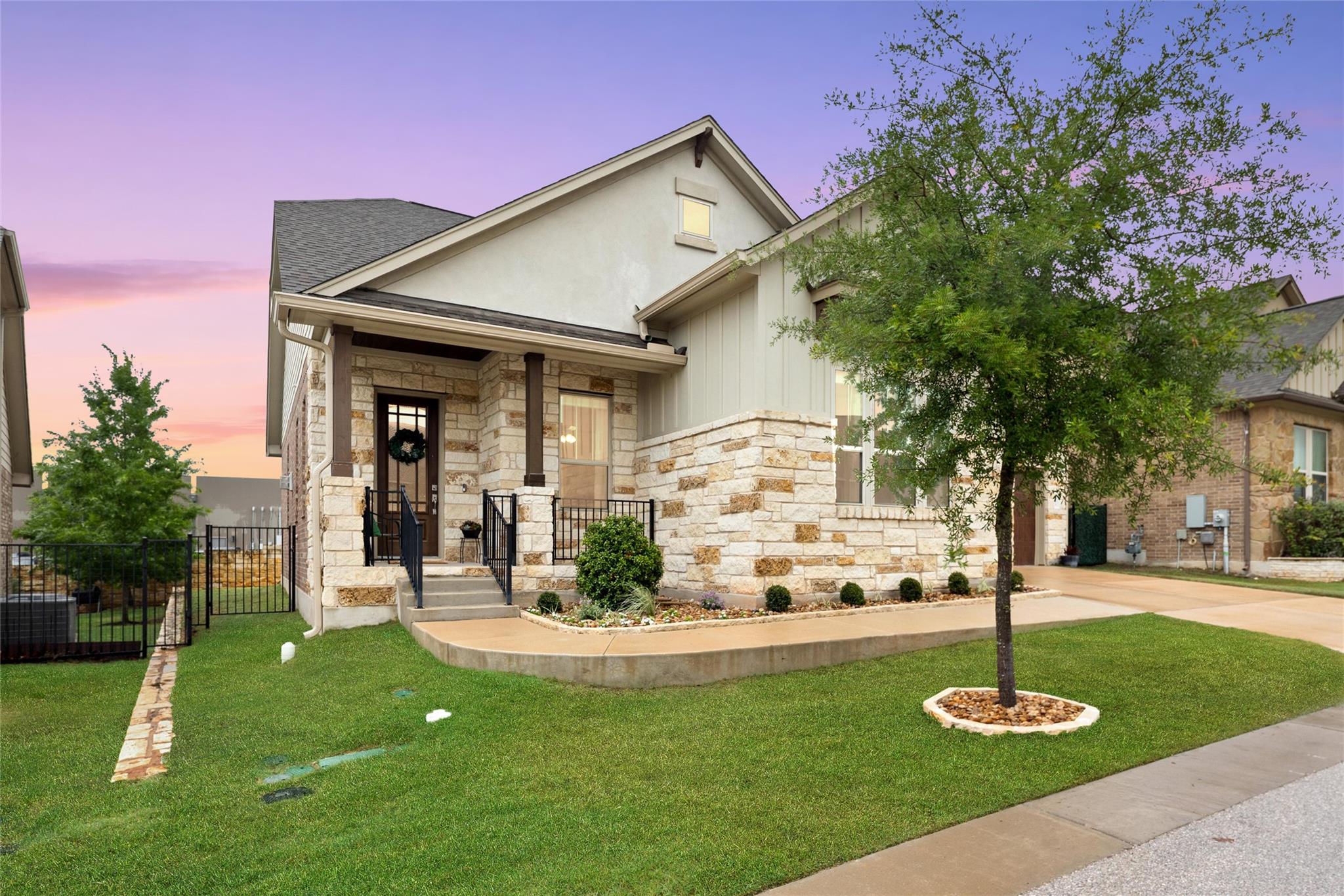 143 Bright Valley Way Austin TX 78737