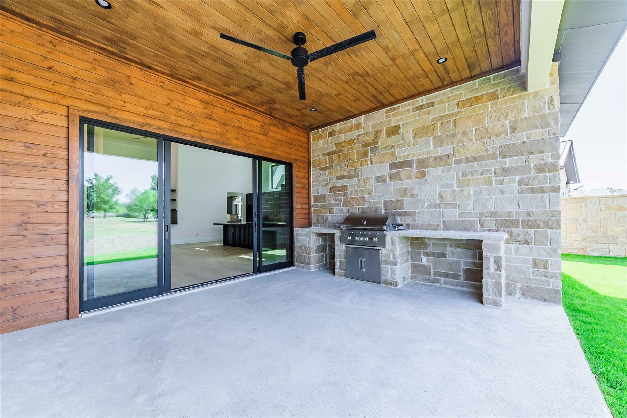 125 Azalea Loop Horseshoe Bay TX 78657