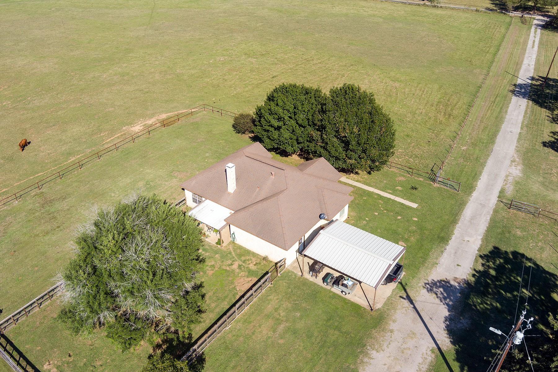 2542 Witter Road Lockhart TX 78644