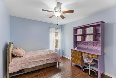 109 Pecanwood S Kyle TX 78640