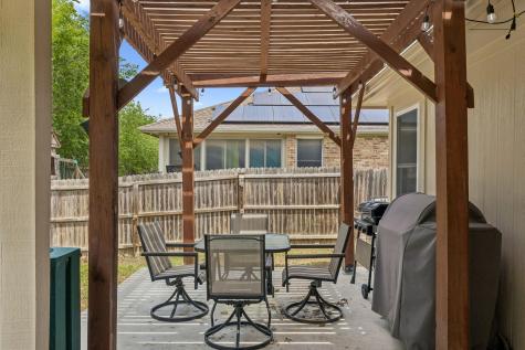 109 Pecanwood S Kyle TX 78640