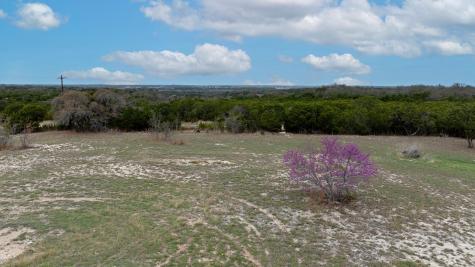 9050 County Road 272 Bertram TX 78605