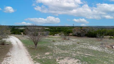 9050 County Road 272 Bertram TX 78605