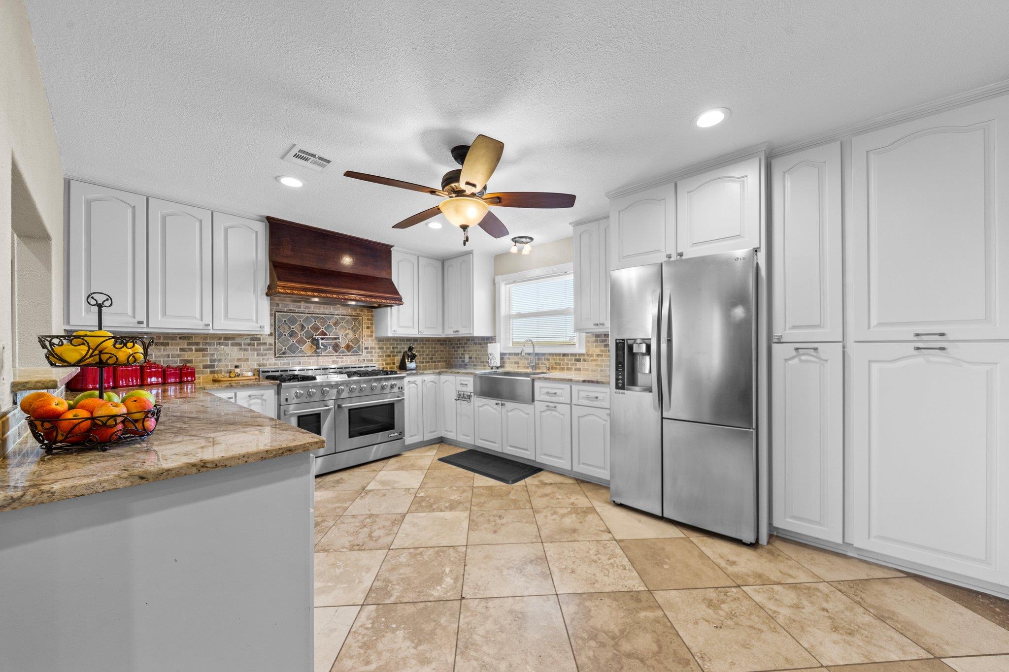 3022 N Us Highway 281 Burnet TX 78611