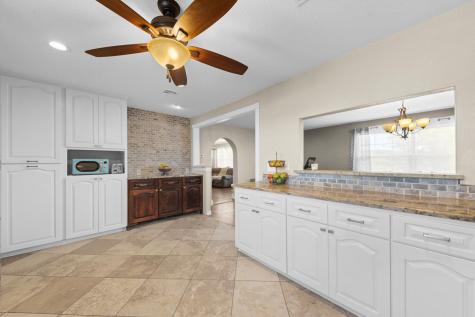 3022 N Us Highway 281 Burnet TX 78611