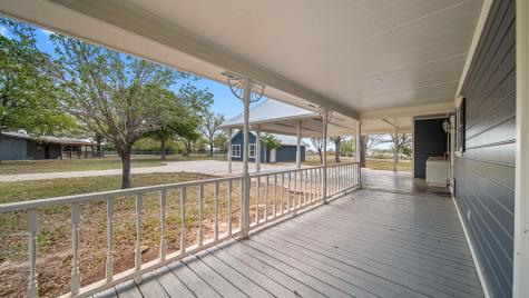 2205 S Us Highway 77 Giddings TX 78942