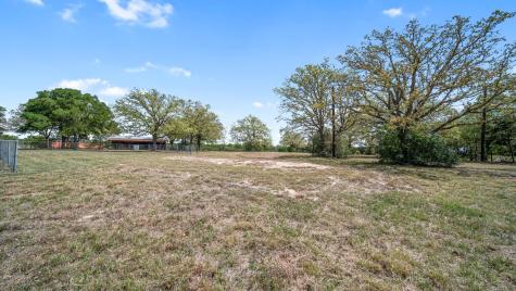 2205 S Us Highway 77 Giddings TX 78942