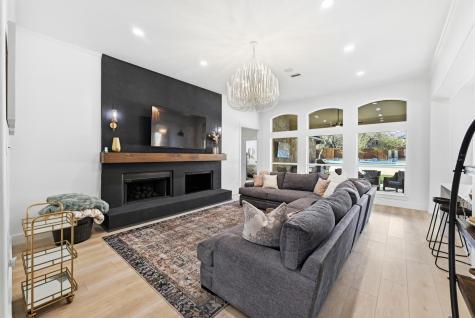 131 Eaton Lane Austin TX 78737