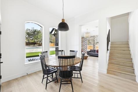 131 Eaton Lane Austin TX 78737