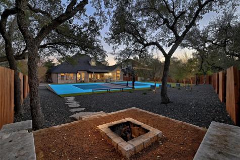 131 Eaton Lane Austin TX 78737