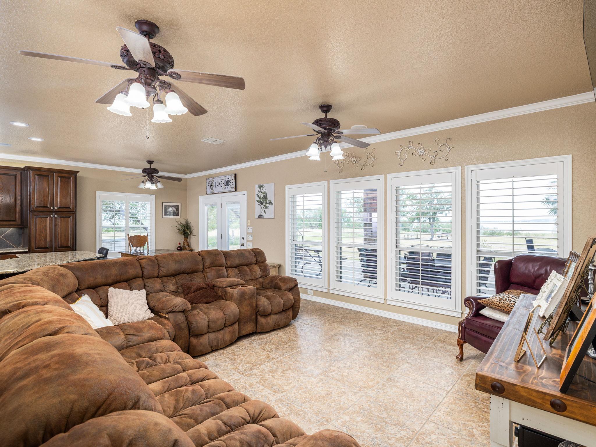 210 Lariat Lane Burnet TX 78611