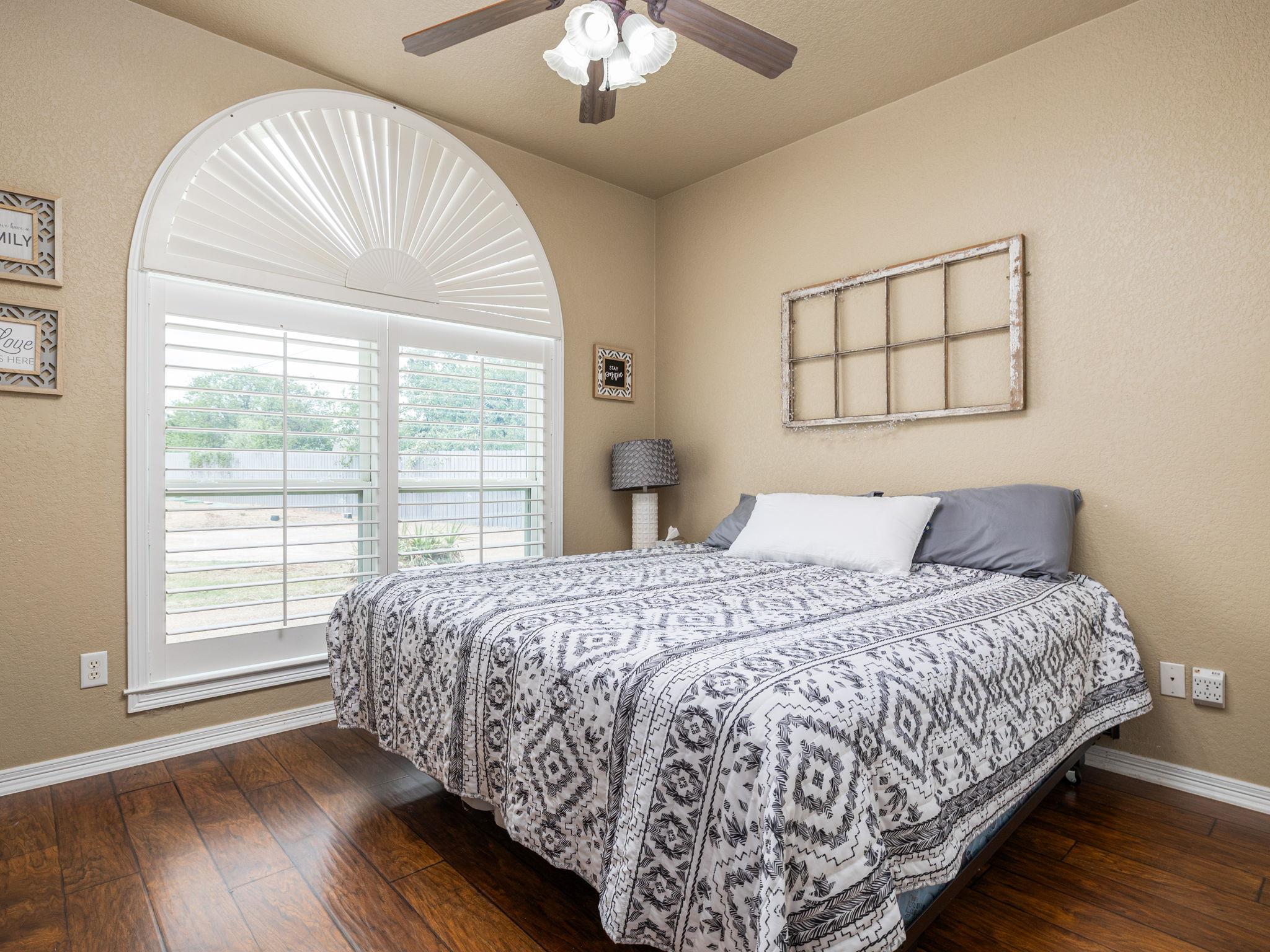 210 Lariat Lane Burnet TX 78611