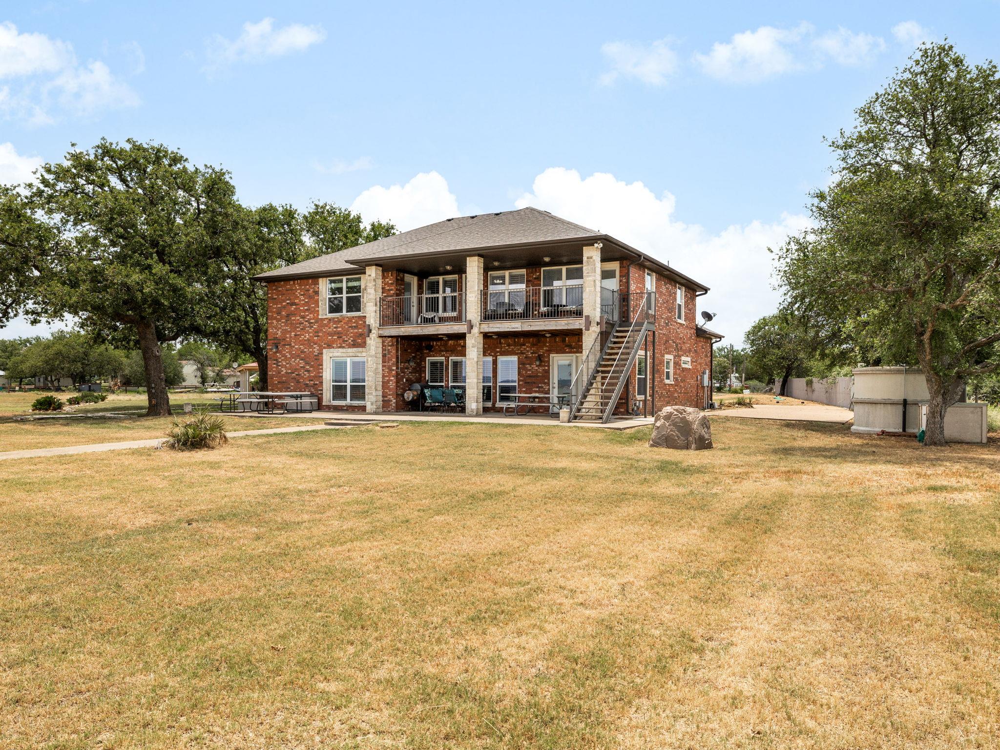 210 Lariat Lane Burnet TX 78611