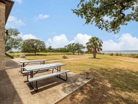 210 Lariat Lane Burnet TX 78611