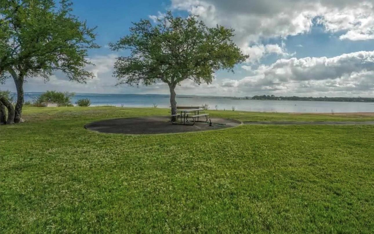 210 Lariat Lane Burnet TX 78611