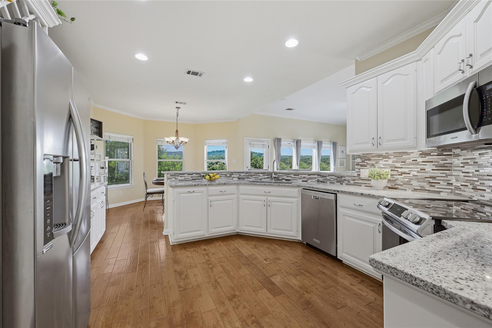 10802 Beach Road Leander TX 78641