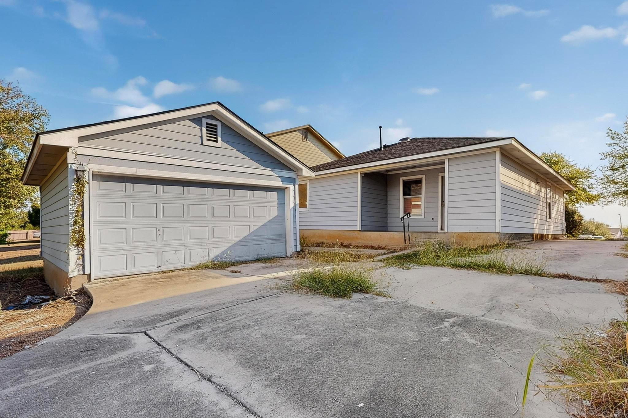 12220 Briarcreek Loop Manor TX 78653