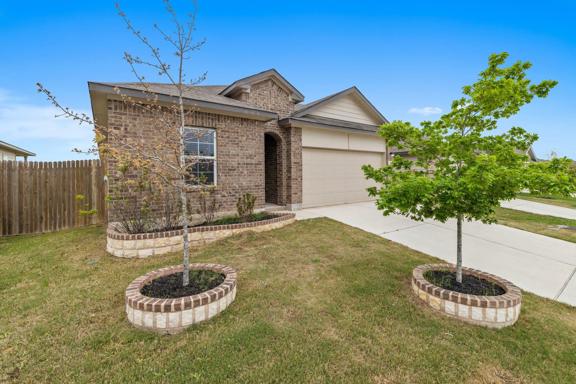 229 Independence Avenue Liberty Hill TX 78642