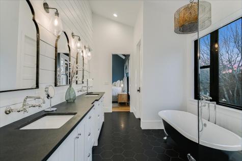6434 Mustang Valley Trail Wimberley TX 78676