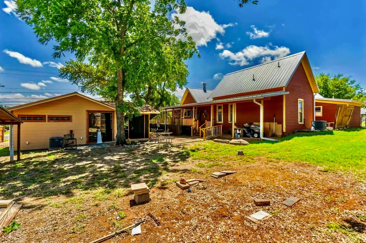 1307 Wright Street Llano TX 78643
