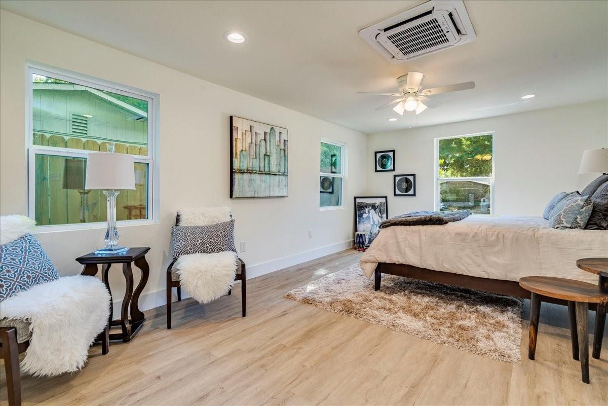1120 Spur Street Austin TX 78721