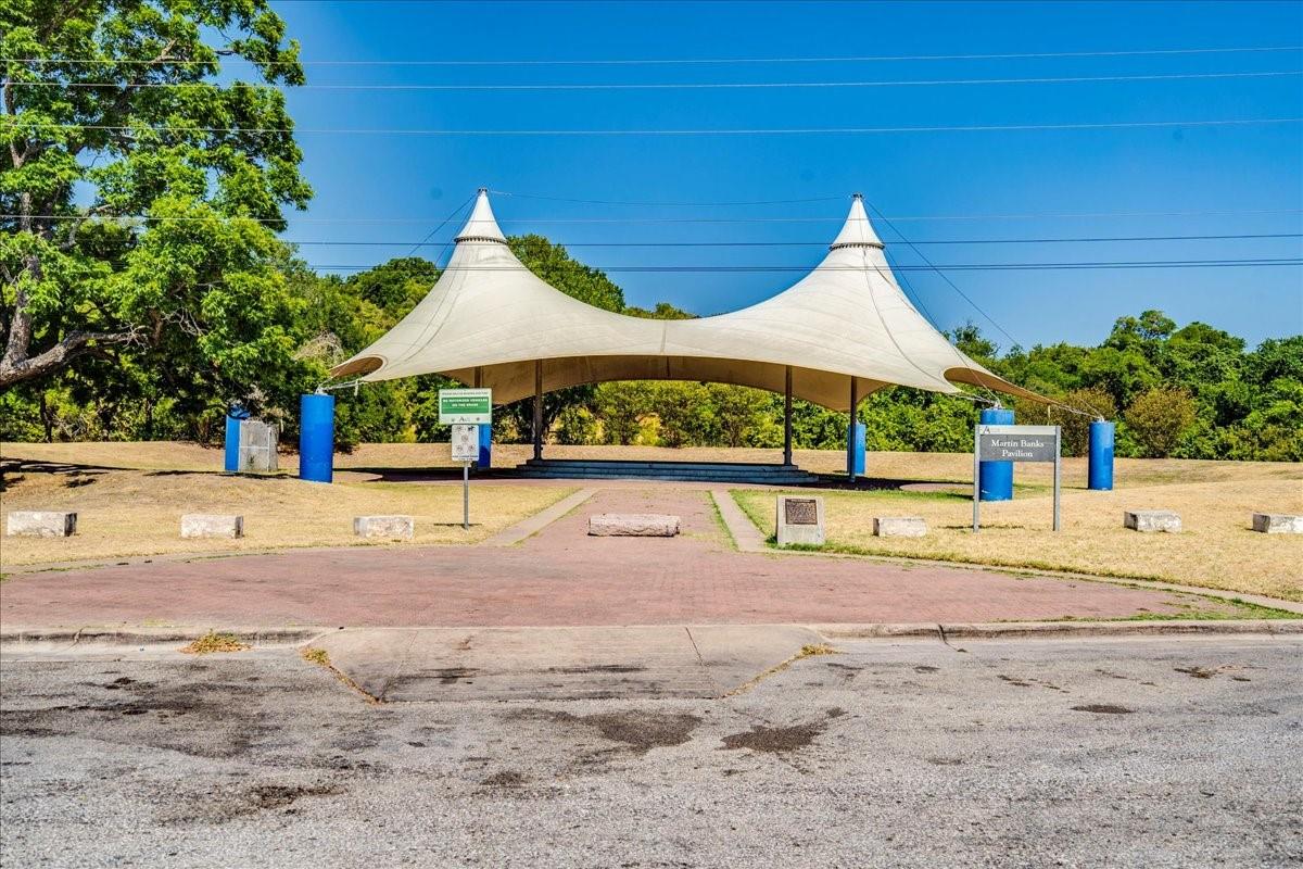 1120 Spur Street Austin TX 78721