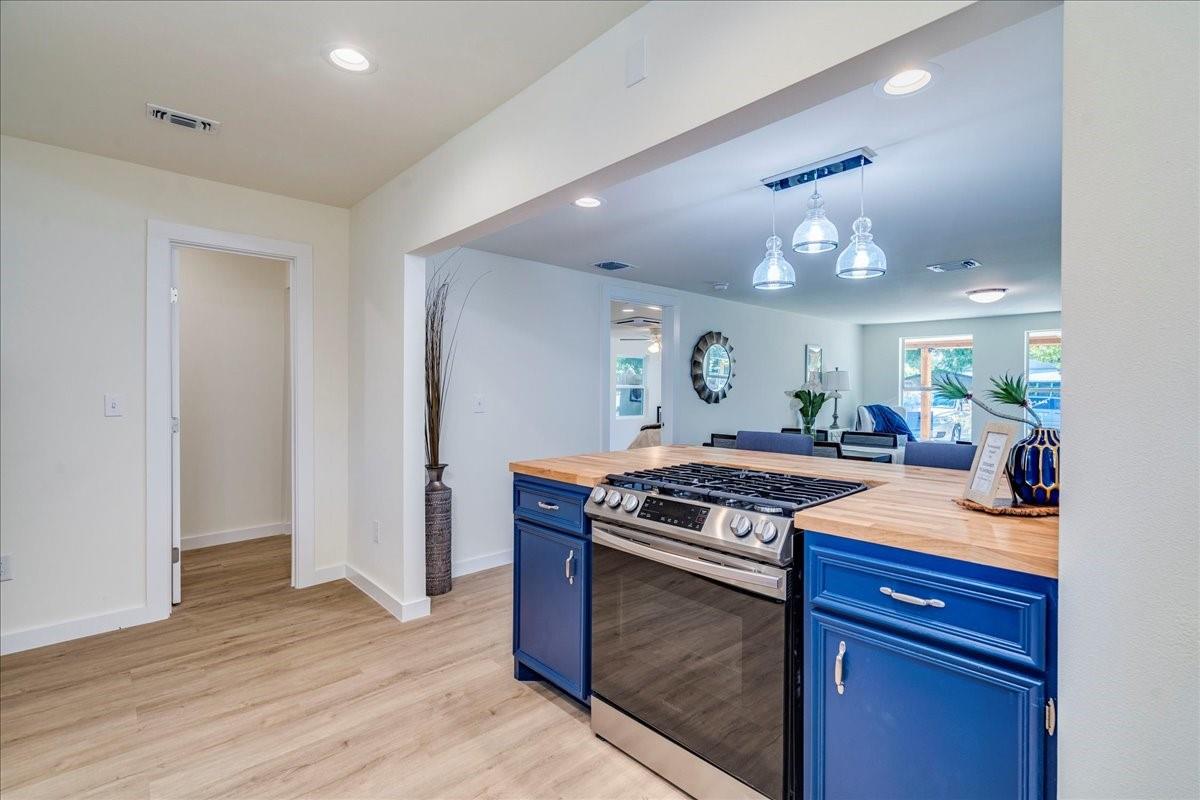 1120 Spur Street Austin TX 78721