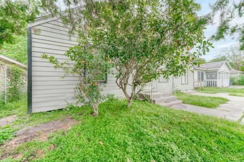 6810 Eastwood Street Houston TX 77021