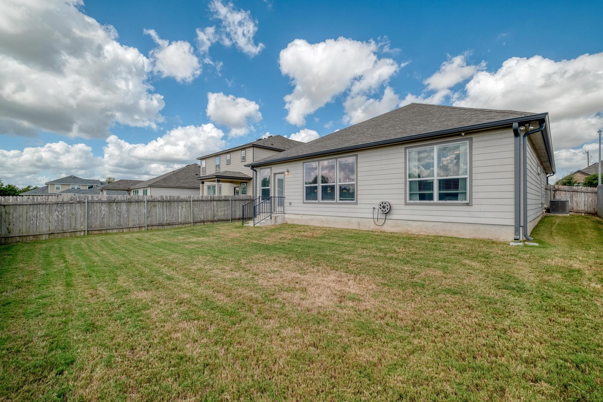119 W Point Way Elgin TX 78621