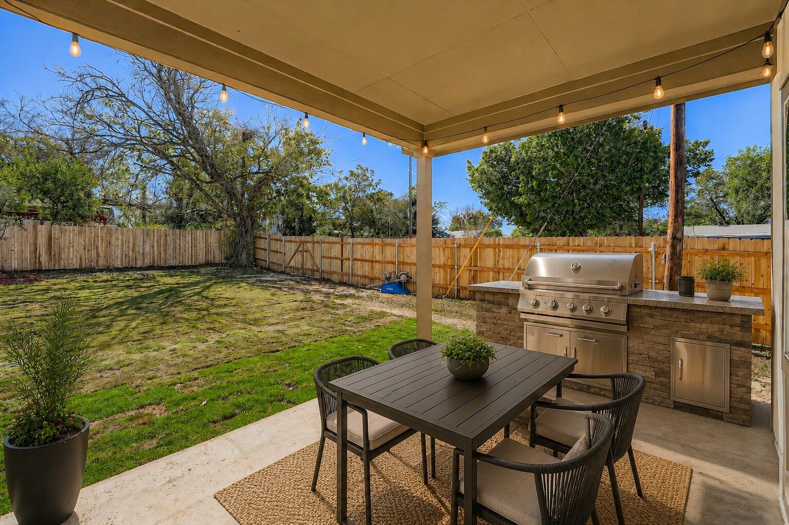 701 E 3rd Street Elgin TX 78621