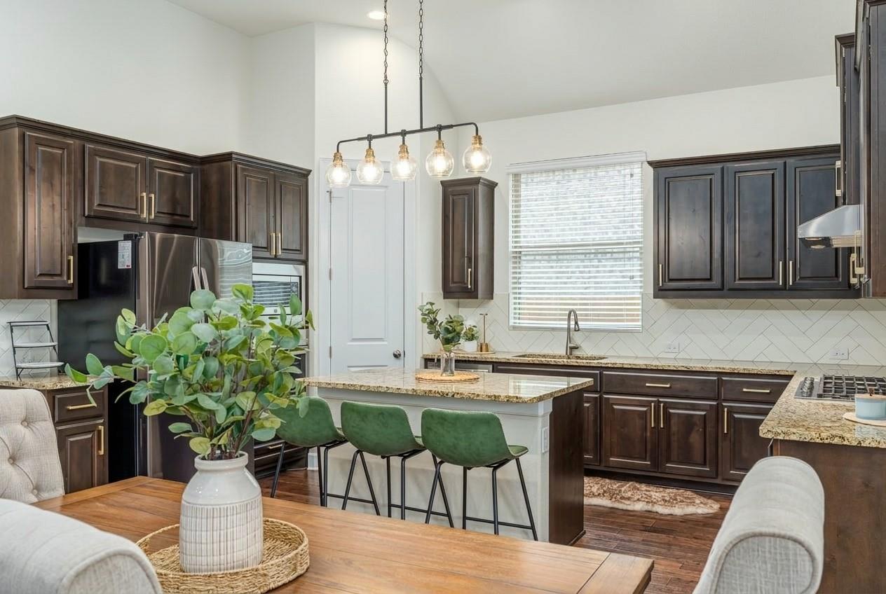 2421 Carretera Drive Leander TX 78641