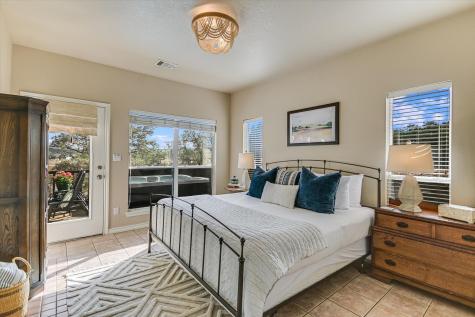 207 River Oaks Drive Wimberley TX 78676