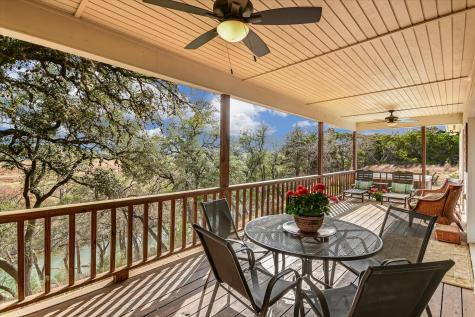 207 River Oaks Drive Wimberley TX 78676
