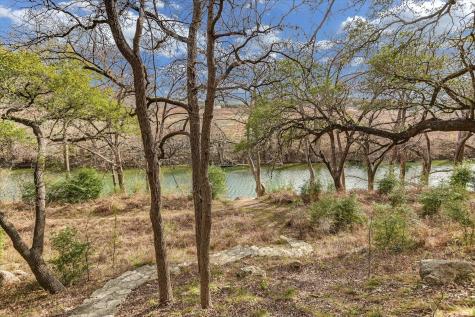 207 River Oaks Drive Wimberley TX 78676