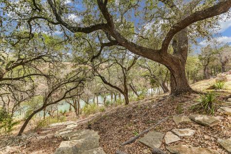 207 River Oaks Drive Wimberley TX 78676