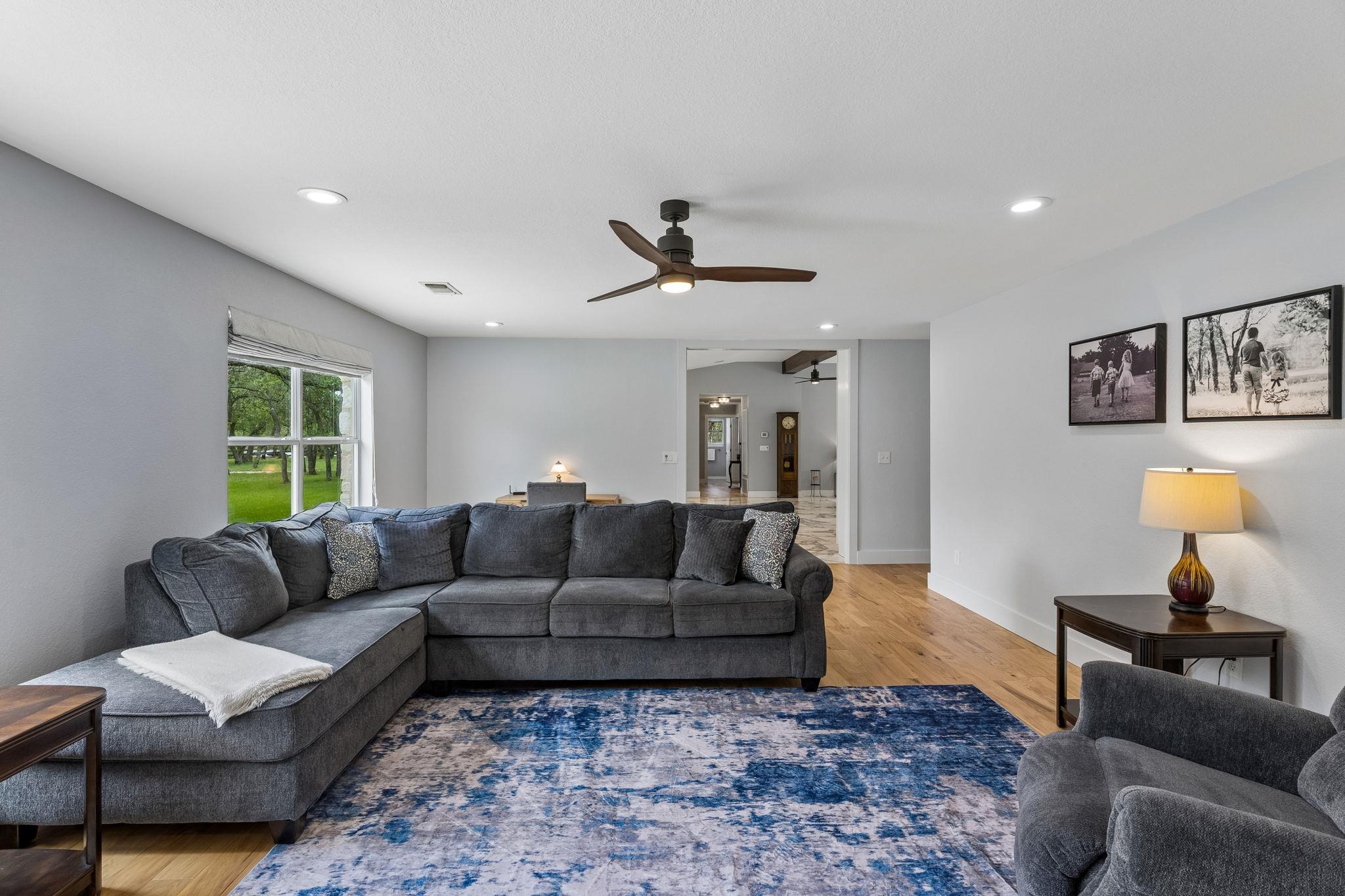 2101 Upper Branch Cove Dripping Springs TX 78620