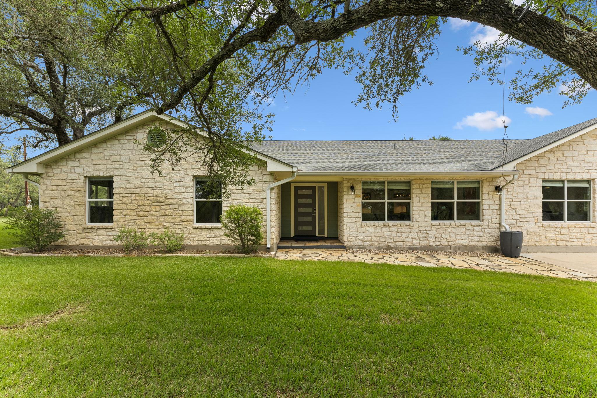 2101 Upper Branch Cove Dripping Springs TX 78620