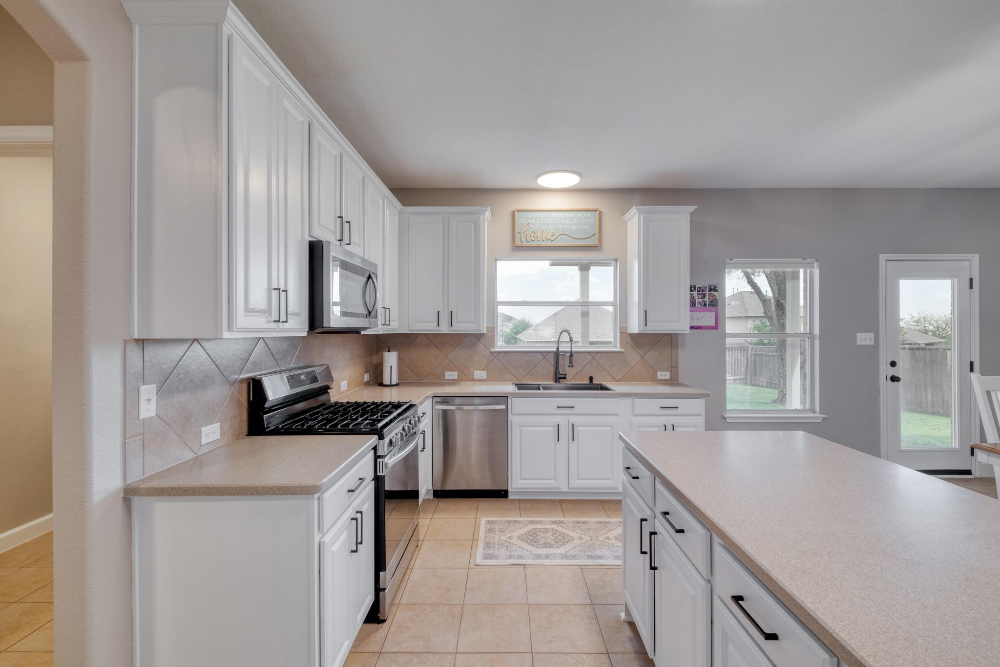 4519 Heritage Well Lane Round Rock TX 78665