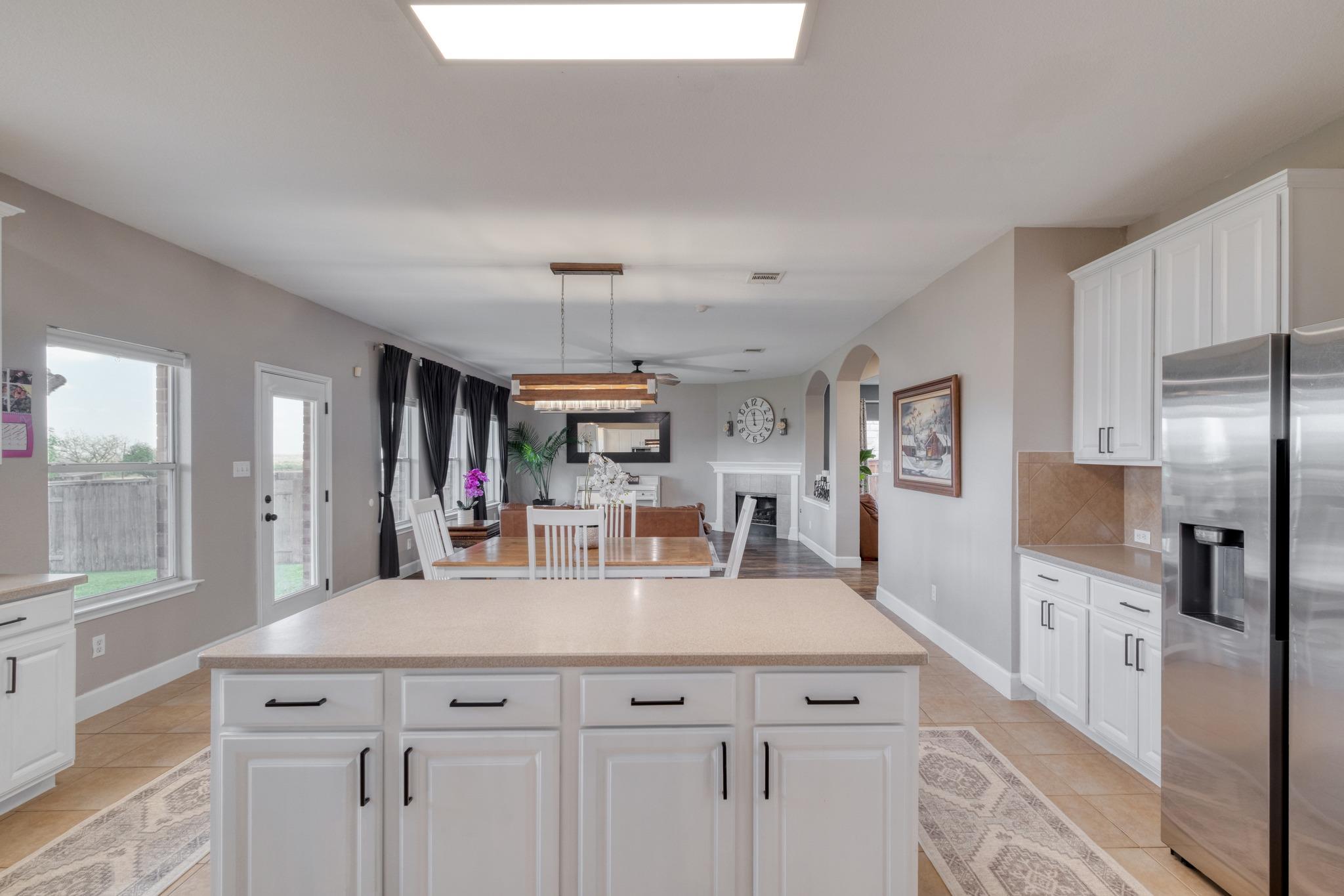 4519 Heritage Well Lane Round Rock TX 78665