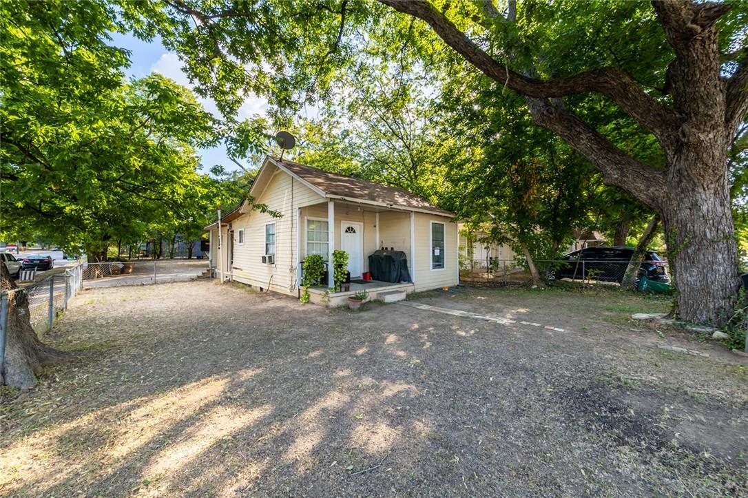 1511 Holly Street Austin TX 78702