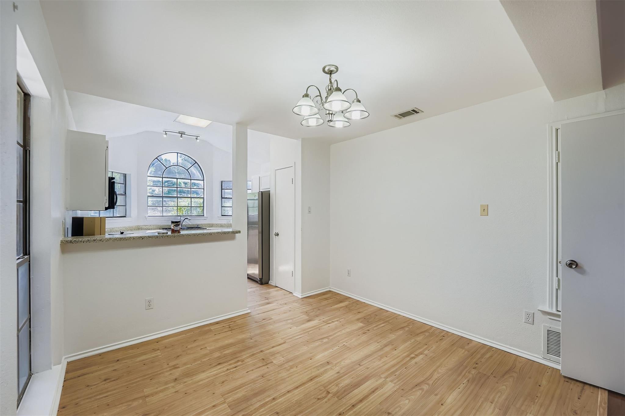 2100 Buckeye Lane Round Rock TX 78664