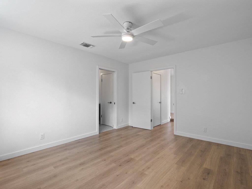 6902 Meadow Run Austin TX 78745