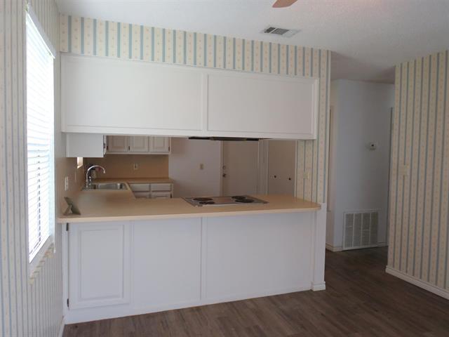 110 N Ridgeview Buchanan Dam TX 78609