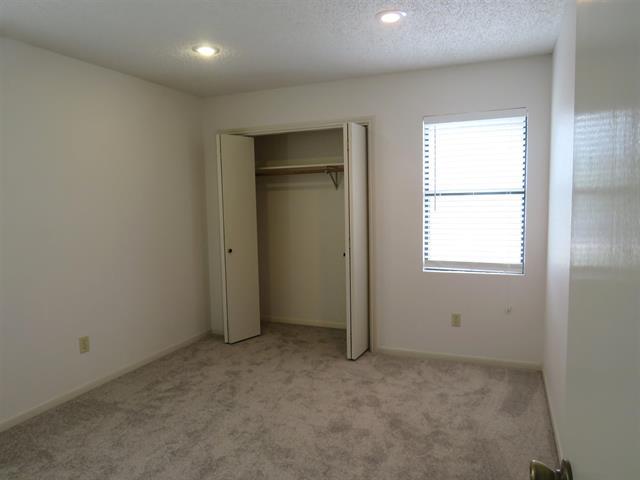110 N Ridgeview Buchanan Dam TX 78609